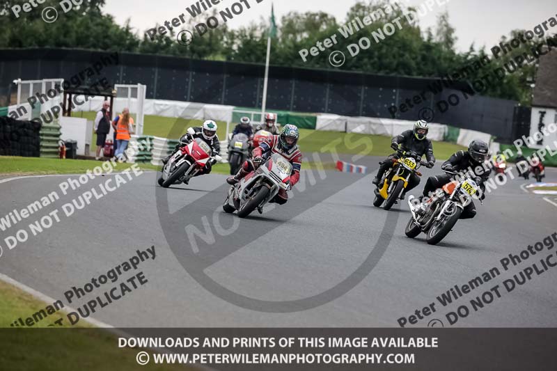 Vintage motorcycle club;eventdigitalimages;mallory park;mallory park trackday photographs;no limits trackdays;peter wileman photography;trackday digital images;trackday photos;vmcc festival 1000 bikes photographs